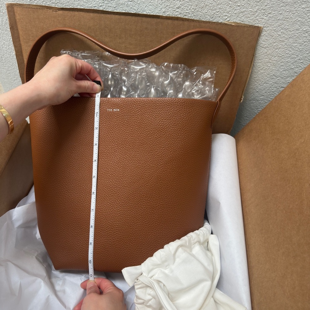 The Row Brown Leather Shoulder Bag - Picture 13 of 15